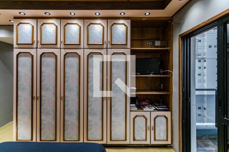 Apartamento para alugar com 300m², 3 quartos e 6 vagas Apartamento para alugar com 300m², 3 quartos e 6 vagasQuarto 4 - Suíte