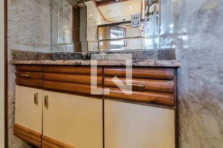 Apartamento para alugar com 300m², 3 quartos e 6 vagas Apartamento para alugar com 300m², 3 quartos e 6 vagasBanheiro - Quarto 3 - Suíte