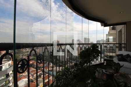 Apartamento à venda com 283m², 4 quartos e 4 vagasVaranda da Sala