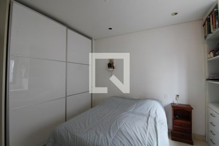 Apartamento à venda com 283m², 4 quartos e 4 vagasSuíte 1