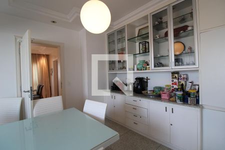 Apartamento à venda com 283m², 4 quartos e 4 vagassala 3