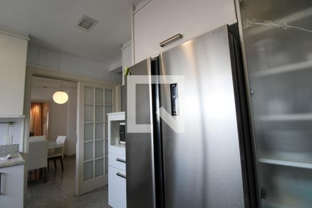 Apartamento à venda com 283m², 4 quartos e 4 vagasCozinha