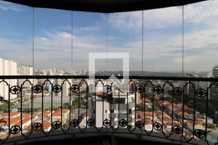 Apartamento à venda com 283m², 4 quartos e 4 vagasVaranda da Sala