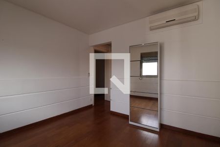 Apartamento à venda com 283m², 4 quartos e 4 vagasSuíte 4