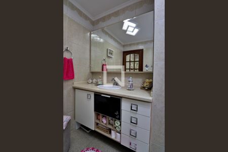 Casa à venda com 288m², 3 quartos e 3 vagasBanheiro Social