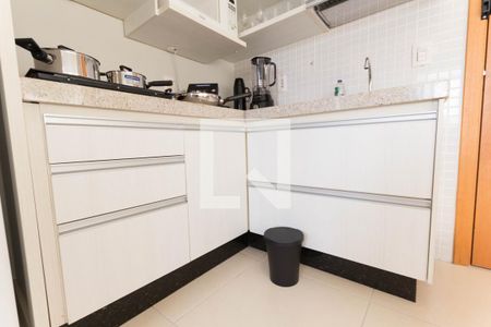 Studio para alugar com 35m², 1 quarto e 1 vaga Studio para alugar com 35m², 1 quarto e 1 vagaCozinha