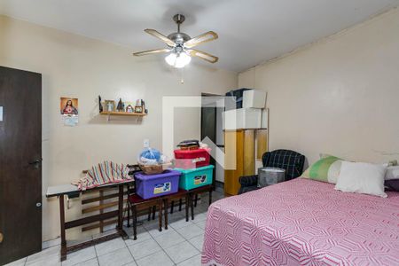 Casa para alugar com 400m², 3 quartos e 6 vagasQuarto - Edícula