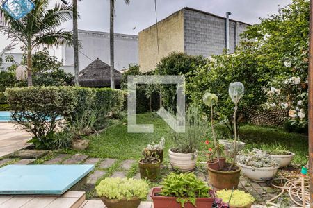 Casa para alugar com 400m², 3 quartos e 6 vagasChurrasqueira