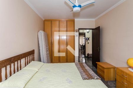 Casa para alugar com 400m², 3 quartos e 6 vagasQuarto 2