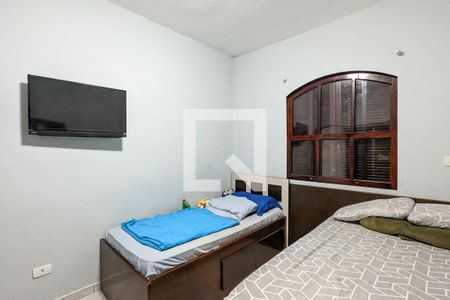 Casa à venda com 149m², 5 quartos e 2 vagas Casa à venda com 149m², 5 quartos e 2 vagasQuarto 2