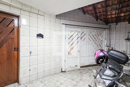 Casa à venda com 149m², 5 quartos e 2 vagas Casa à venda com 149m², 5 quartos e 2 vagasGaragem