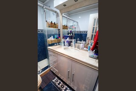 Apartamento à venda com 155m², 3 quartos e 3 vagasBanheiro do Quarto 1