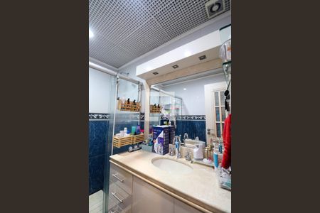 Apartamento à venda com 155m², 3 quartos e 3 vagasBanheiro do Quarto 1