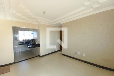 Sala de apartamento à venda com 3 quartos, 120m² em Piratininga (venda Nova), Belo Horizonte