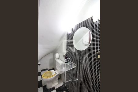 Casa para alugar com 113m², 2 quartos e 2 vagasLavabo