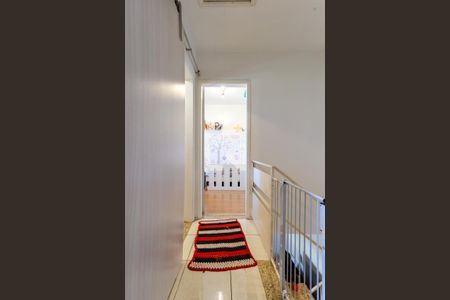 Casa à venda com 60m², 2 quartos e 2 vagasHall Quartos