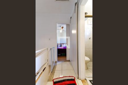 Casa à venda com 60m², 2 quartos e 2 vagasHall Quartos