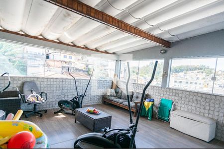 Casa à venda com 280m², 3 quartos e 4 vagas Casa à venda com 280m², 3 quartos e 4 vagasSalão de Festas