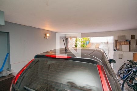 Casa à venda com 280m², 3 quartos e 4 vagas Casa à venda com 280m², 3 quartos e 4 vagasGaragem