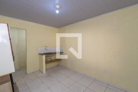 Kitnet de kitnet/studio para alugar com 1 quarto, 18m² em Brás de Pina, Rio de Janeiro