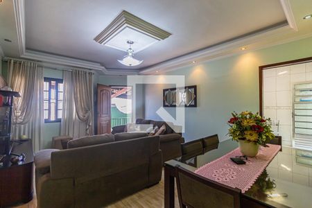 Sala de casa à venda com 2 quartos, 150m² em Cidade São Jorge, Santo André