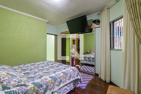Suite de casa à venda com 2 quartos, 150m² em Cidade São Jorge, Santo André