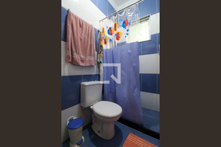 Casa à venda com 200m², 5 quartos e 3 vagas Casa à venda com 200m², 5 quartos e 3 vagasBanheiro Social 2