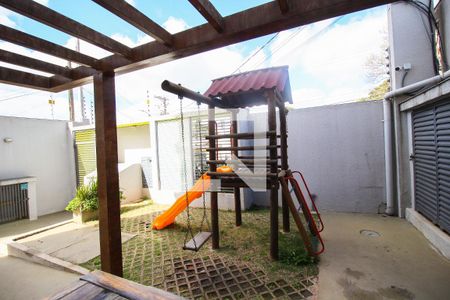Apartamento para alugar com 30m², 2 quartos e sem vagaÁrea Comum - Playground