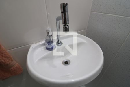 Casa à venda com 300m², 4 quartos e 4 vagasBanheiro Piscina