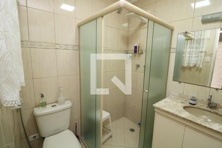 Casa à venda com 300m², 4 quartos e 4 vagasBanheiro da Suíte