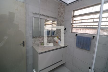 Casa à venda com 300m², 4 quartos e 4 vagasBanheiro