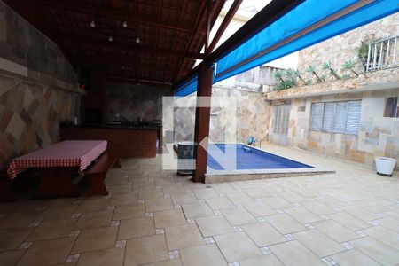 Casa à venda com 300m², 4 quartos e 4 vagasPiscina