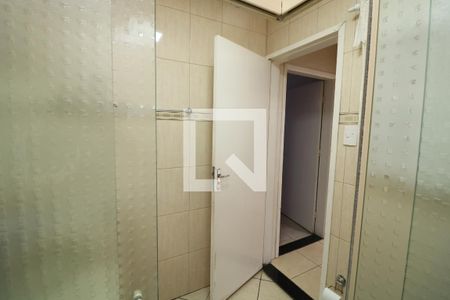 Casa à venda com 300m², 4 quartos e 4 vagasBanheiro da Suíte