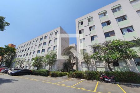 Apartamento à venda com 51m², 2 quartos e 1 vaga Apartamento à venda com 51m², 2 quartos e 1 vagaFachada