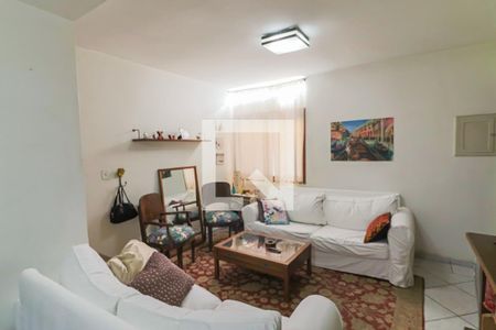 Sala de casa à venda com 2 quartos, 125m² em Ferreira, São Paulo