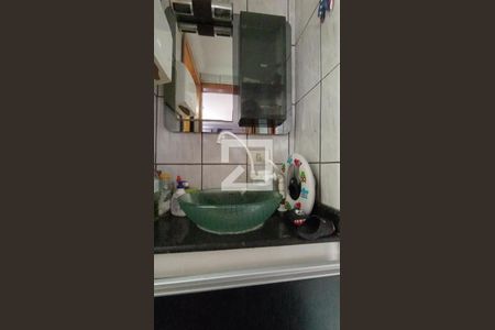 Apartamento à venda com 59m², 3 quartos e 1 vaga Apartamento à venda com 59m², 3 quartos e 1 vagaBanheiro