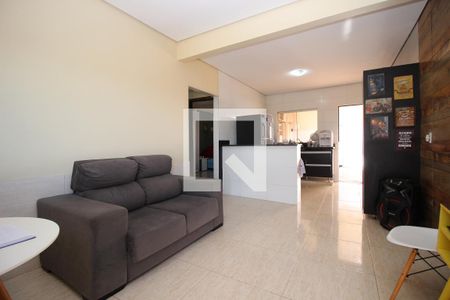 Sala de casa para alugar com 2 quartos, 75m² em Setor Habitacional Arniqueira (águas Claras), Brasília