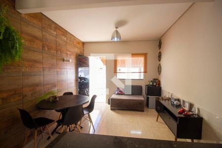 Casa de Condomínio à venda com 2 quartos, 75m² em Setor Habitacional Arniqueira (águas Claras), Brasília