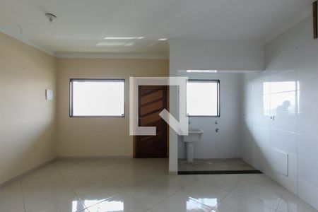 Sala / Cozinha de kitnet/studio para alugar com 1 quarto, 39m² em Parque Guarani, São Paulo