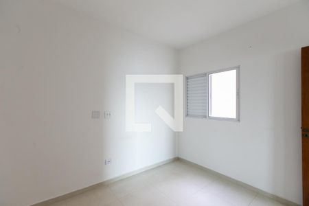 Quarto de kitnet/studio para alugar com 1 quarto, 39m² em Parque Guarani, São Paulo