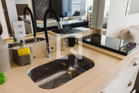 Apartamento à venda com 27m², 1 quarto e sem vaga Apartamento à venda com 27m², 1 quarto e sem vagaCozinha Pia