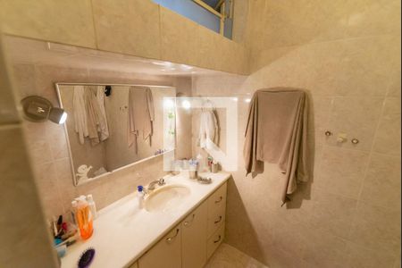 Apartamento à venda com 110m², 3 quartos e 1 vagaBanheiro Social