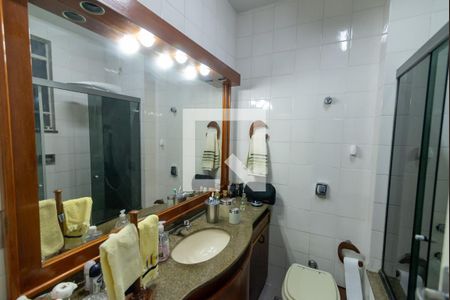 Apartamento à venda com 110m², 3 quartos e 1 vagaBanheiro da Suíte