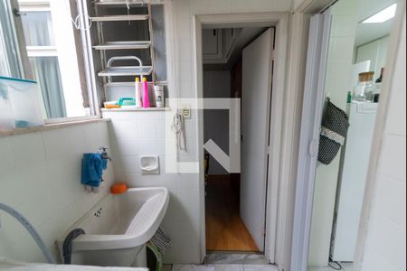 Apartamento à venda com 110m², 3 quartos e 1 vagaÁrea de Serviço