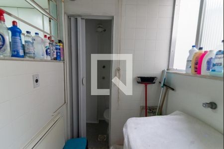 Apartamento à venda com 110m², 3 quartos e 1 vagaÁrea de Serviço