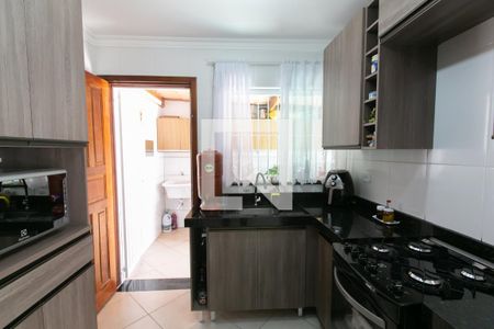 Casa à venda com 60m², 2 quartos e 2 vagas Casa à venda com 60m², 2 quartos e 2 vagasCozinha - Armários