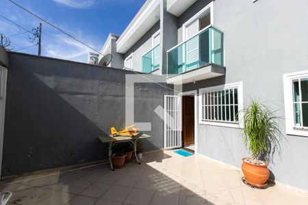 Casa à venda com 60m², 2 quartos e 2 vagas Casa à venda com 60m², 2 quartos e 2 vagasGaragem