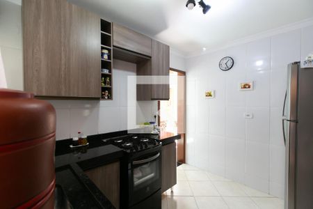 Casa à venda com 60m², 2 quartos e 2 vagas Casa à venda com 60m², 2 quartos e 2 vagasCozinha - Armários