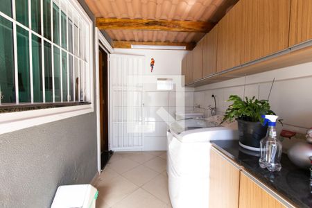 Casa à venda com 60m², 2 quartos e 2 vagas Casa à venda com 60m², 2 quartos e 2 vagasÁrea de Serviço