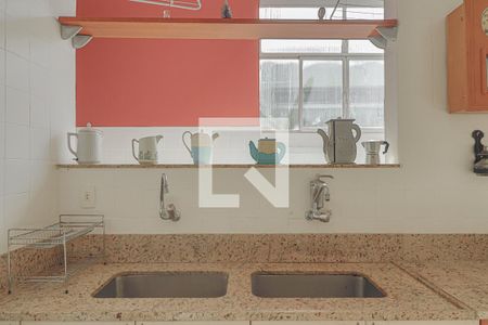 Apartamento à venda com 180m², 3 quartos e 2 vagasCozinha